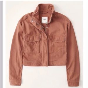 Abercrombie & Fitch Cropped Utility Jacket XS